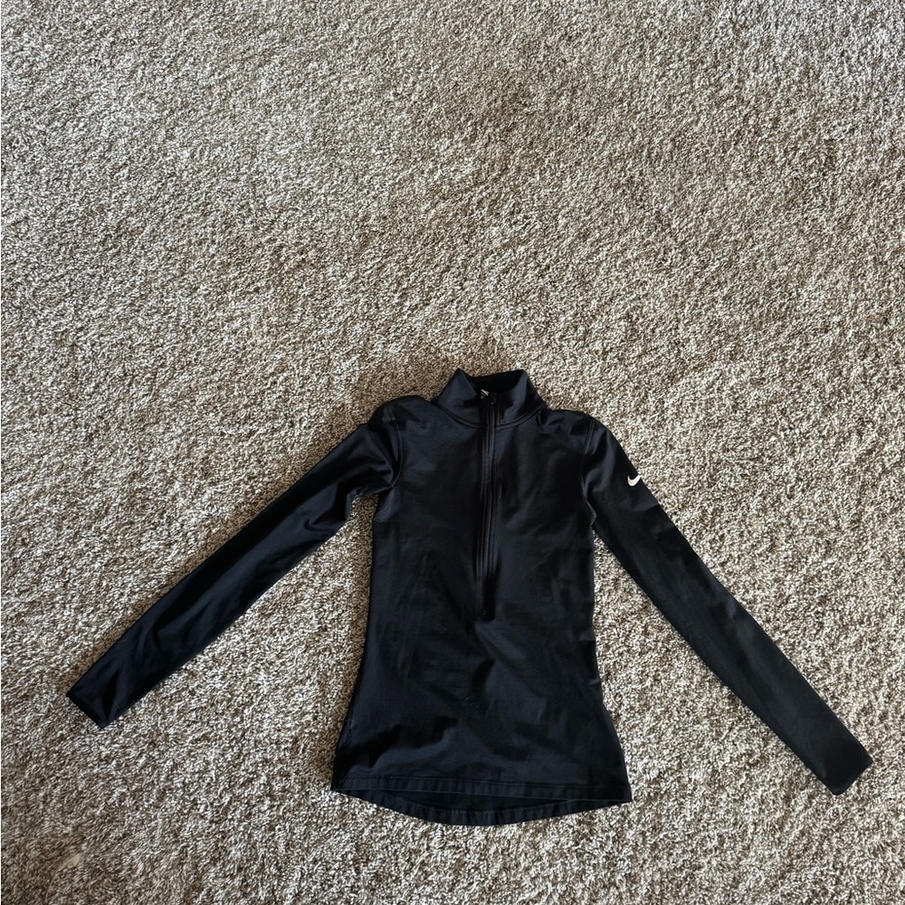 Nike Women's Black Long Sleeve Fitted Pull Over With Zipper Front - Small